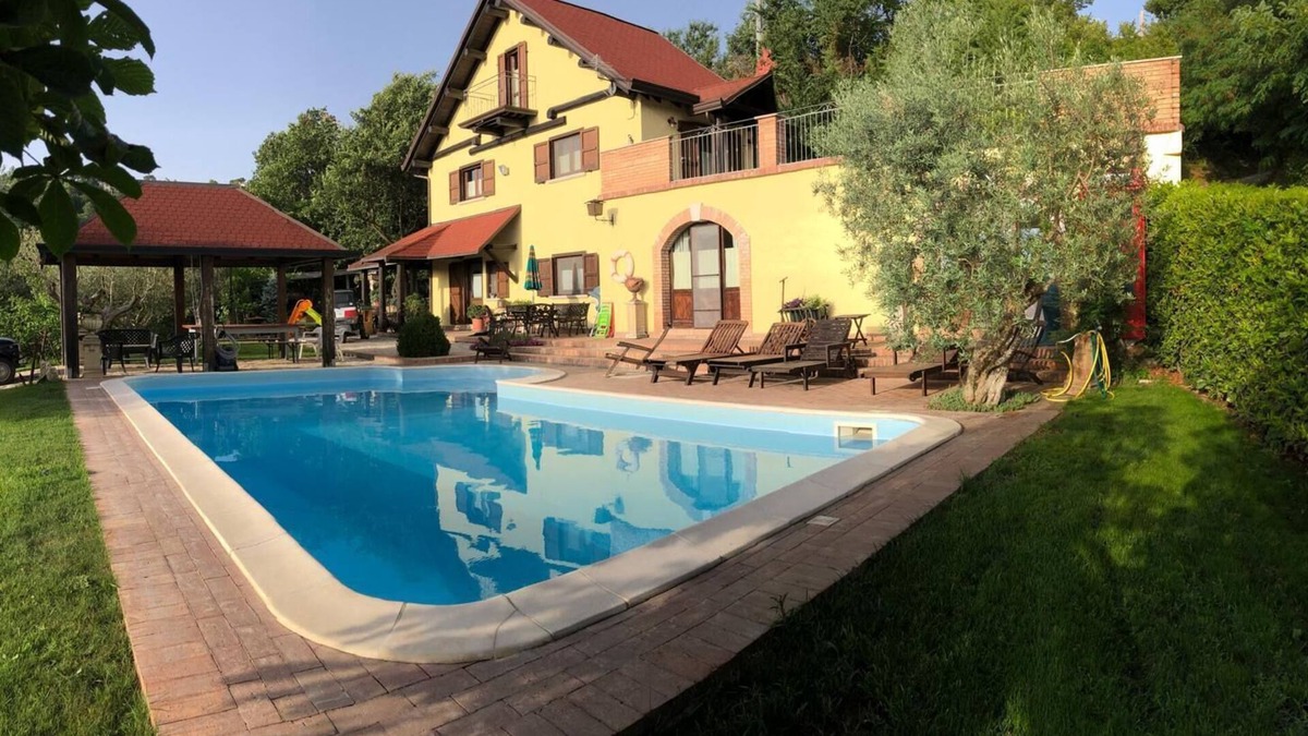 Fragneto Monforte House | Rent. Country. House
