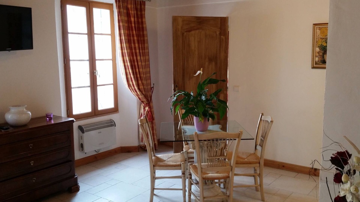La Garde-Freinet Apartment | Rent Gulf of St Tropez at La Garde Freinet Magnificent apartment of 56 m2 4Pers