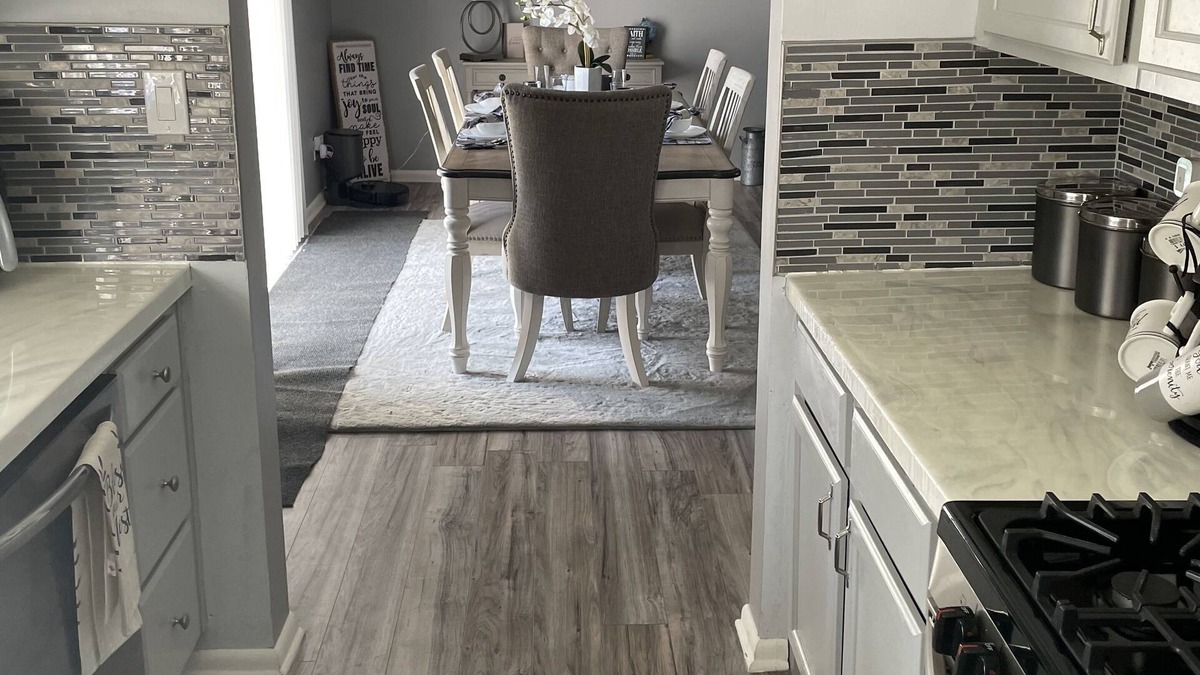 Mayfield Heights House | Rent, Relax , Enjoy & Return Absolutely No Smoking In The Home!!!!