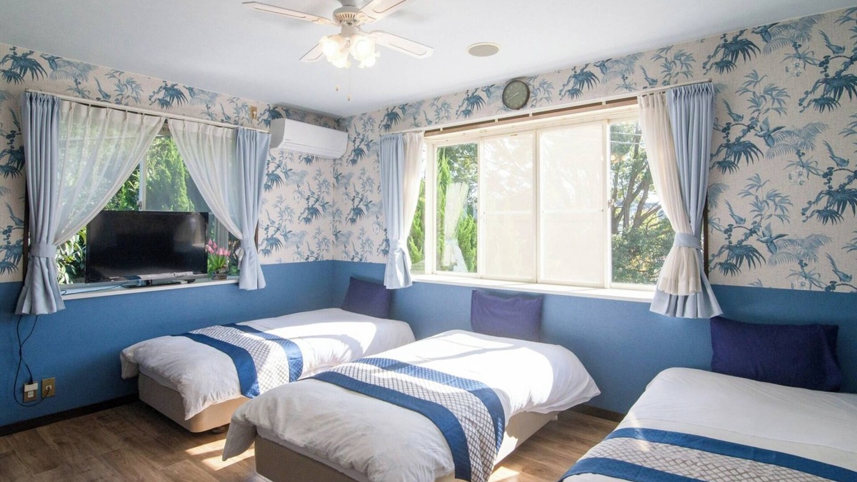 Manazuru Hotel | Rent the entire pension and stay only accommodates up to 22 people BBQ also available/Ashigarashimo-gun Kanagawa
