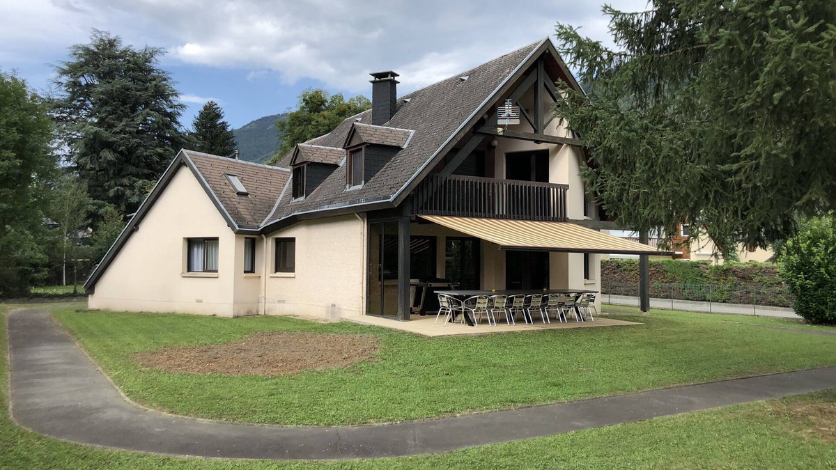 Montauban-de-Luchon Ski Chalet | Rental chalet - Luchon - 16 people