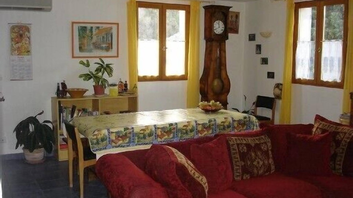 Alleins House | rental in Bouches-du-Rhône