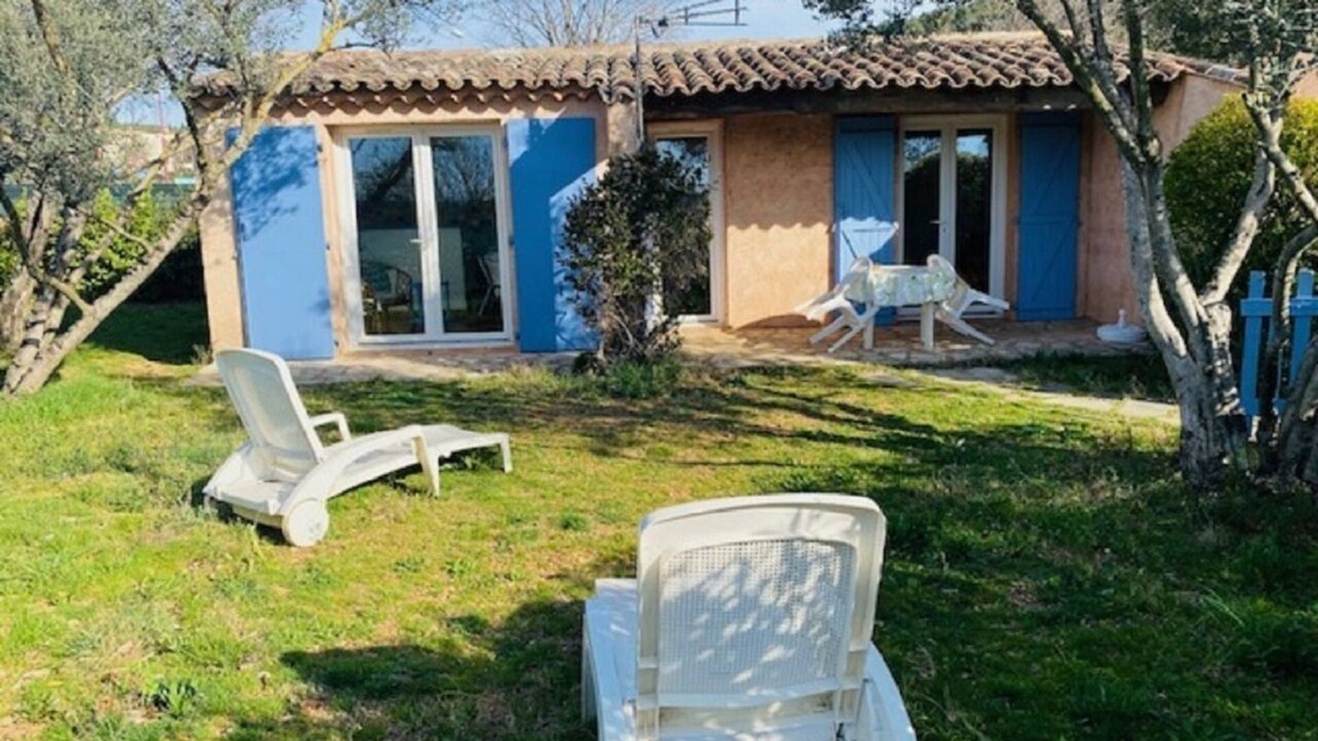 Lorgues Villa | RENTAL, PETS ACCEPTED, SWIMMING POOL, PARKING, PRIVATE GARDEN, WIFI