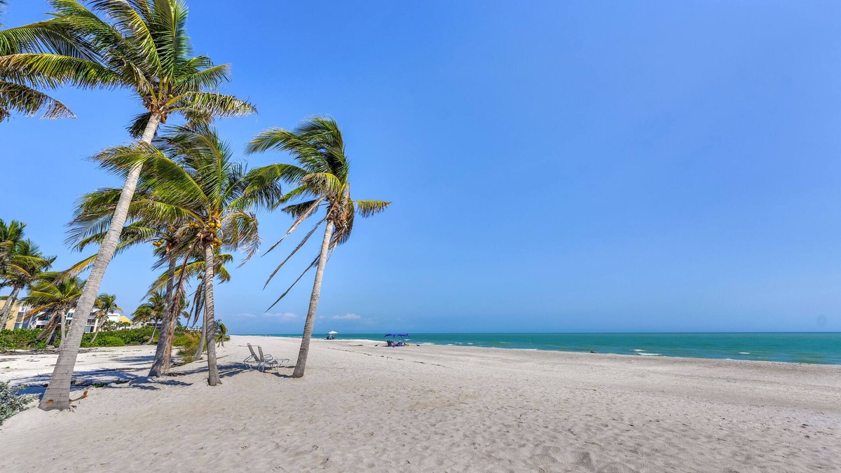 Sanibel Condo | REOPENED! Tropical Garden Condo Just Steps to Sanibel Beach