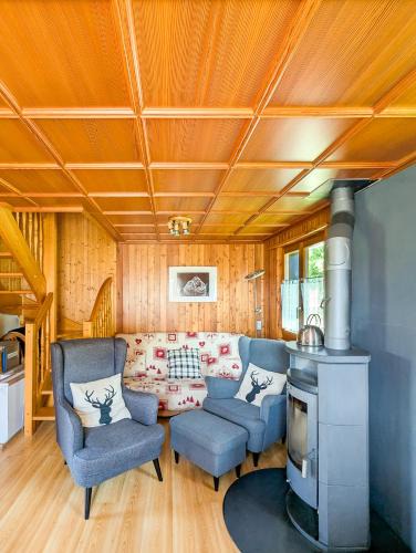 Busserach Apartment | Repos en montagne, Chalet au vert, vue et terrasse