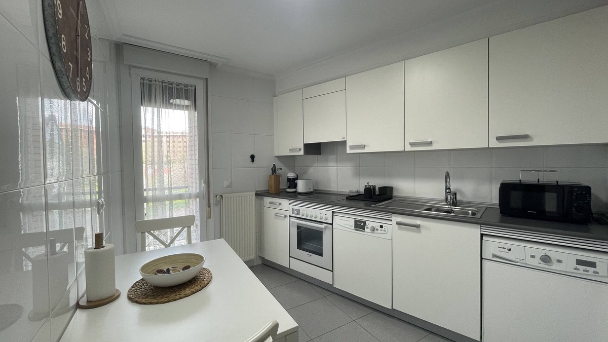 Santutxu Apartment | Republic of Begoña