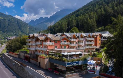 Ponte di Legno Apartment | Residence Adamello Resort