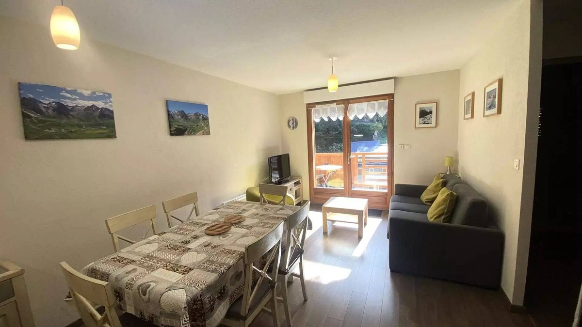 Sers Apartment | Residence Bois De Marie - Cosy apartment, with covered parking and WIFI, close to the center of Barèges
