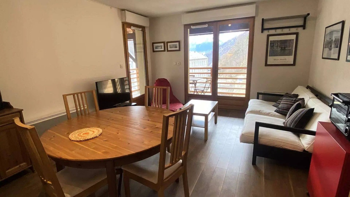 Sers Apartment | Residence Bois De Marie - Nice apartment with balconies, parking and WIFI close to the center of Barèges