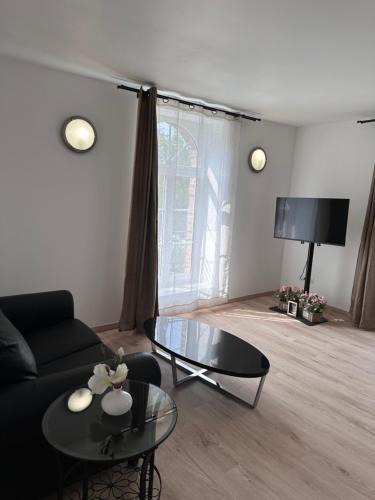 La Celle-sous-Gouzon Apartment | Residence de L'Archeveque