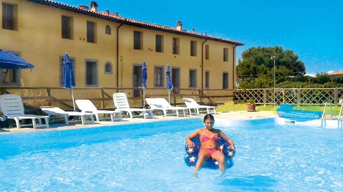 Santa Luce Apartment | Residence Giuly Rosselmini