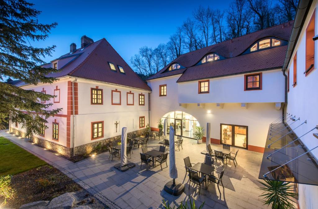 Hluboka nad Vltavou House | Residence Hluboká