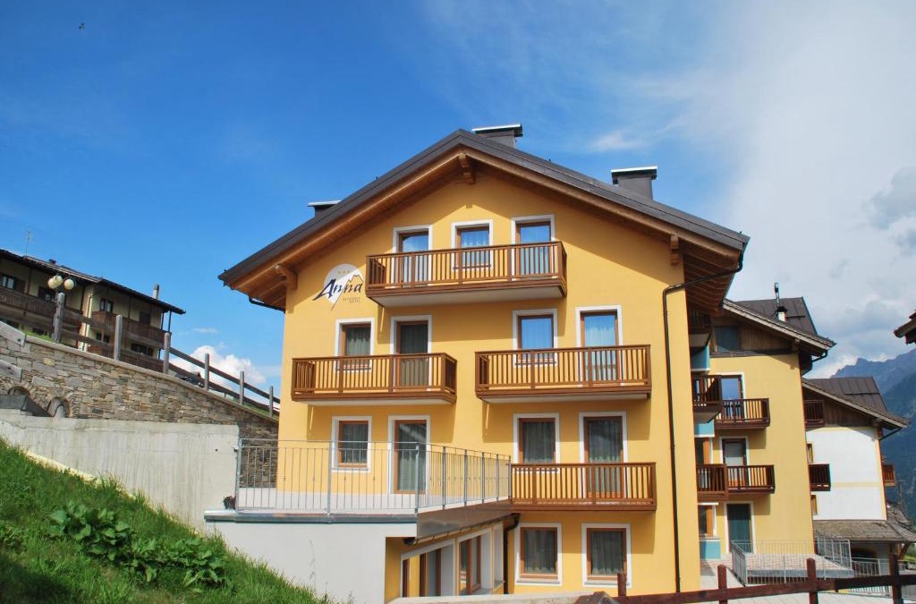 Passo del Tonale Apartment | Residence Hotel Anna