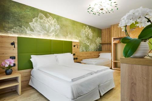 Canzolino Hotel | Residence Hotel Miralago