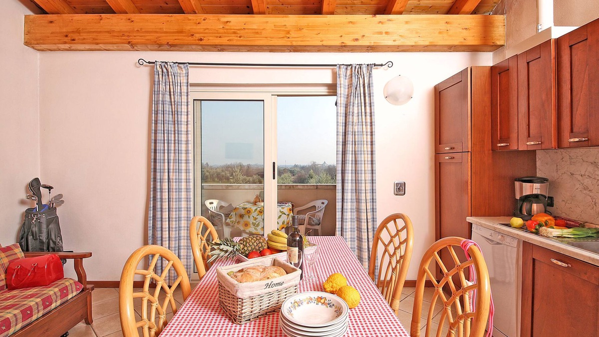 Cunettone-villa Apartment | RESIDENCE IL COLOMBARO ~ TWO-ROOM APARTMENT A1