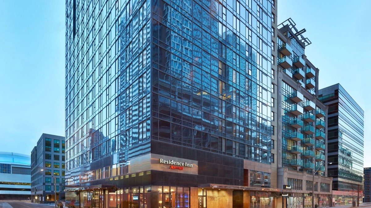 Toronto Entertainment District Hotel | Residence Inn by Marriott Toronto Downtown/Entertainment District