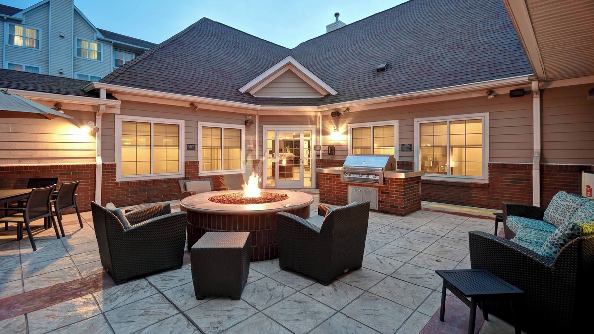 Beavercreek Hotel | Residence Inn by Marriott Dayton Beavercreek