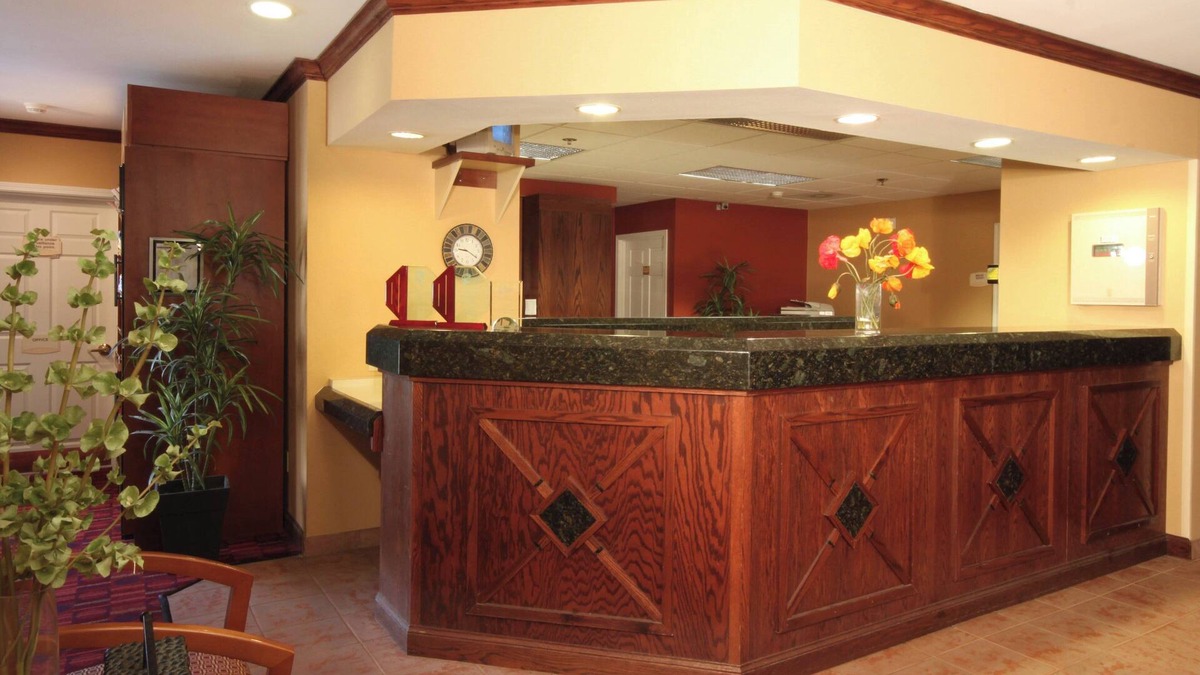Flint Hotel | Residence Inn By Marriott Flint