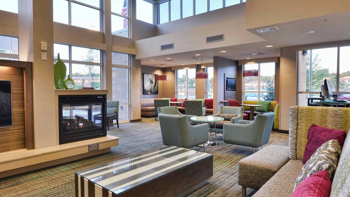 Aksarben - Elmwood Park Hotel | Residence Inn by Marriott Omaha Aksarben Village