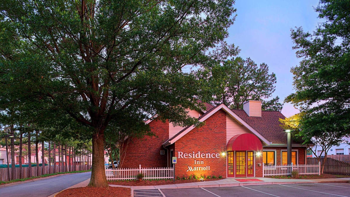 Richmond Hotel | Residence Inn by Marriott Richmond West End