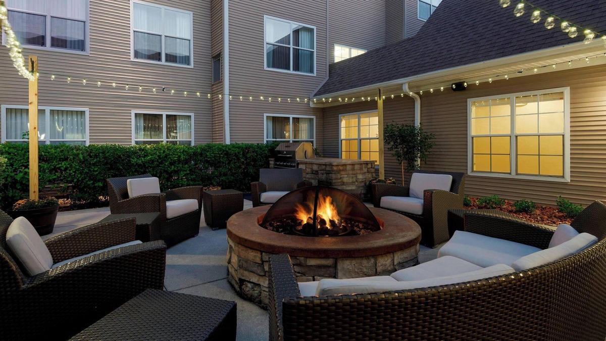 Bayou Oaks Hotel | Residence Inn by Marriott Sarasota Bradenton