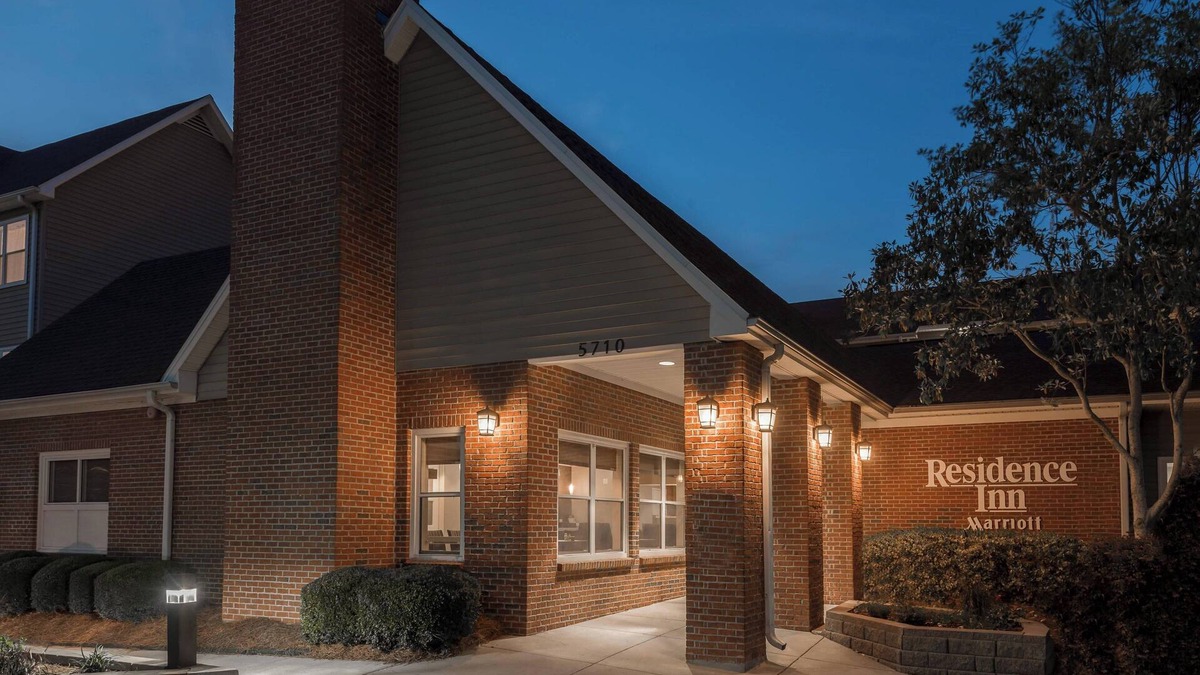 Savannah Hotel | Residence Inn by Marriott Savannah Midtown