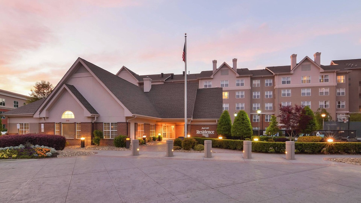 Piper Glen Estates Hotel | Residence Inn by Marriott Charlotte Piper Glen