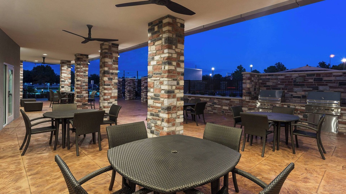Barker Hotel | Residence Inn by Marriott Houston West/Beltway 8 at Clay Rd.