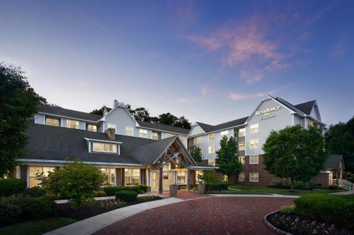 Oxford Valley Hotel | Residence Inn by Marriott Philadelphia Langhorne