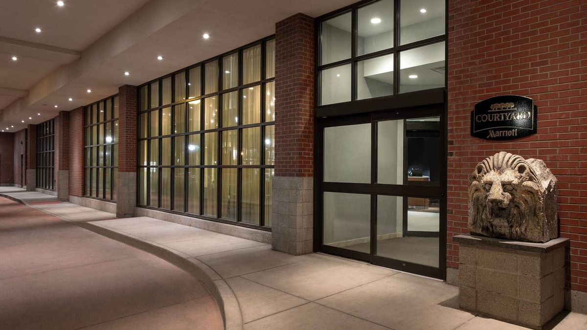 Downtown Syracuse Hotel | Residence Inn by Marriott Syracuse Downtown at Armory Square