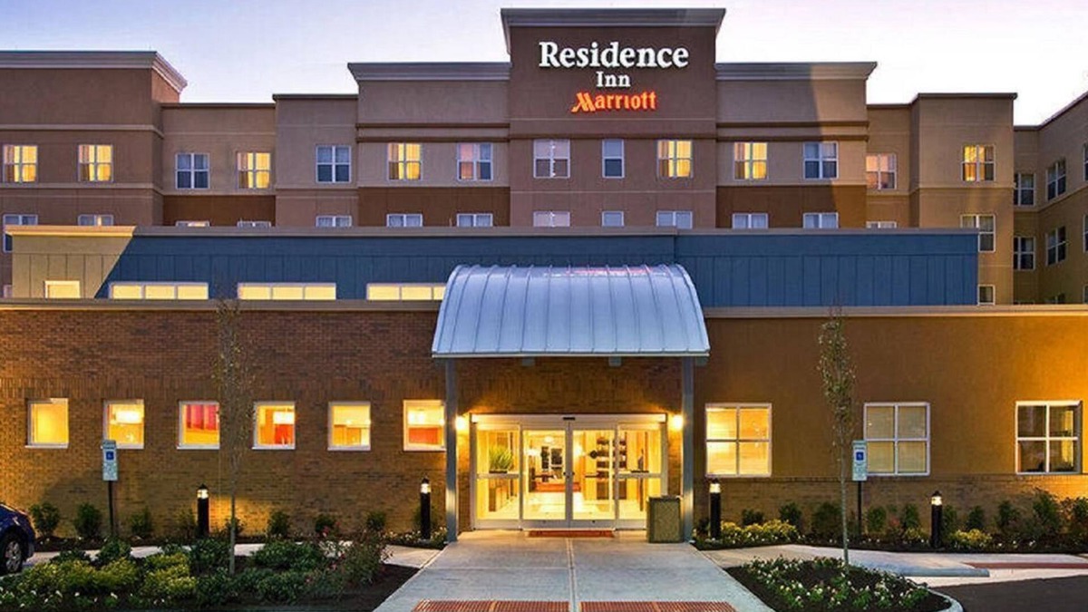 Toledo Hotel | Residence Inn by Marriott Toledo West