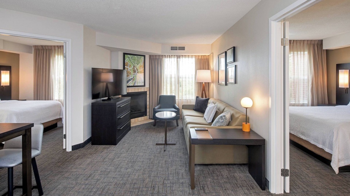 Whitby Hotel | Residence Inn by Marriott Whitby