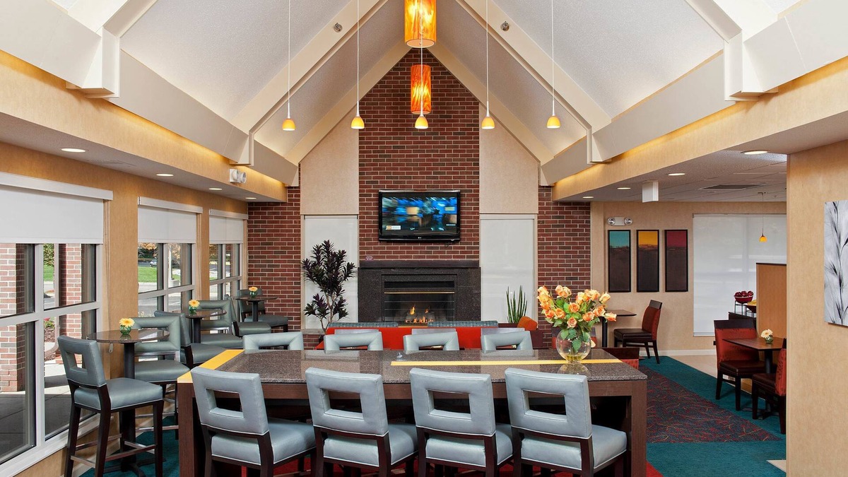 Lansing Hotel | Residence Inn Lansing West