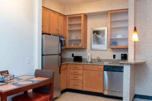 Moline Hotel | Residence Inn Moline Quad Cities