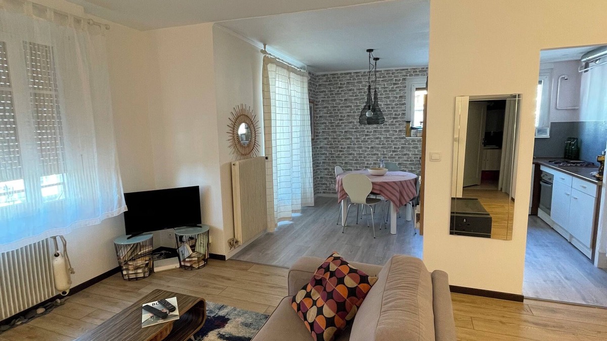 Evian-les-Bains Apartment | Residence L'Azur 5 people