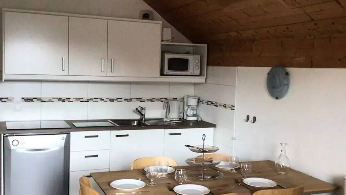 Saint-Jean-d'Arves Apartment | Residence La Fontaine Du Roi - Family apartment 8 beds, mountain view area of Sybelles