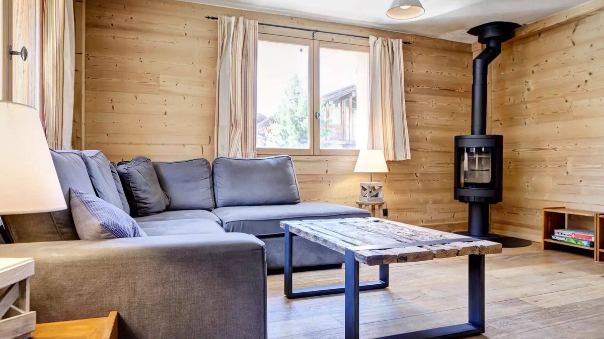 Le Praz Apartment | Residence La Meleze - Renovated chalet, close to the centre