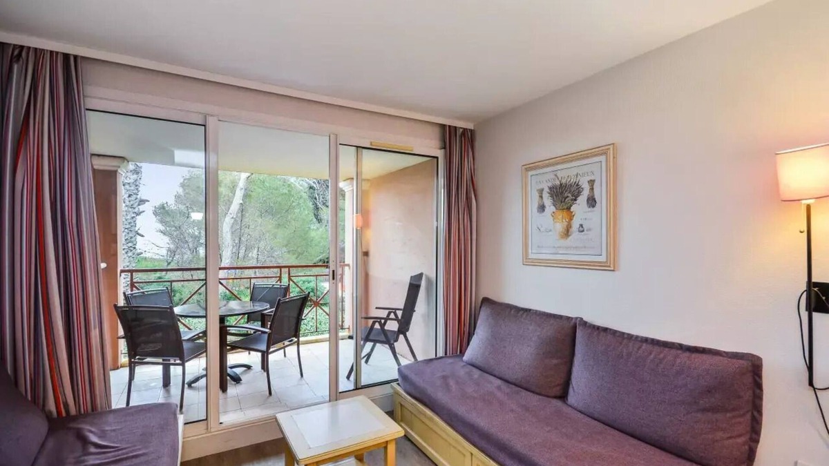 Giens Apartment | Residence La Pinède - maeva Home - 2 Room Apartment 4 People with sea view - Selection
