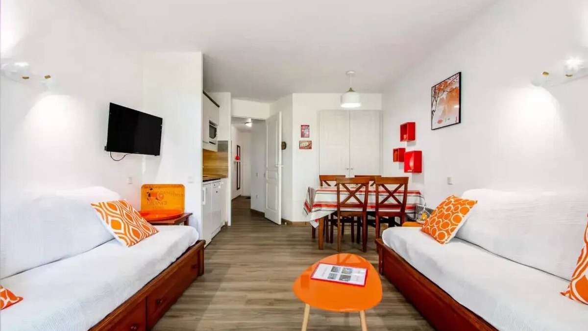 Uhart-Cize Apartment | Residence Le Parc d'Arradoy - maeva Home - Comfort Studio (5 People)