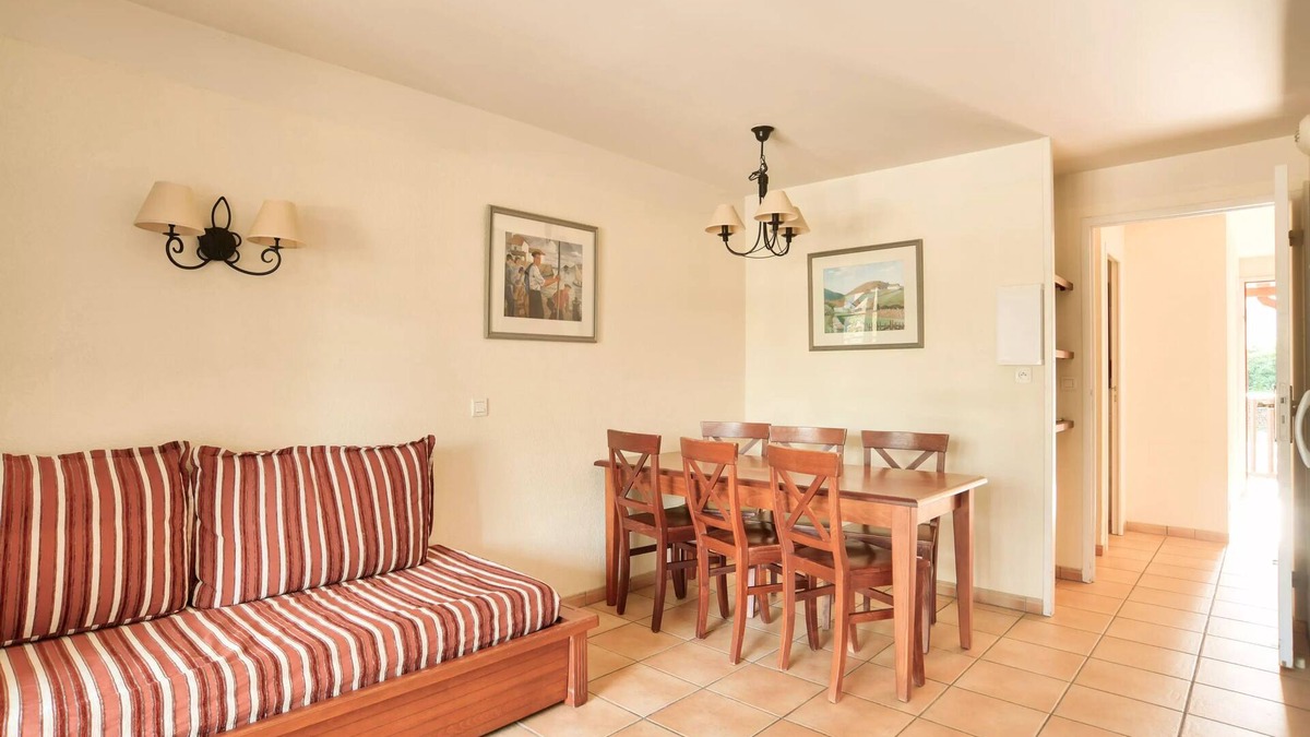 Uhart-Cize Apartment | Residence Le Parc d'Arradoy - maeva Home - 3-room apartment for 6 people - Selection
