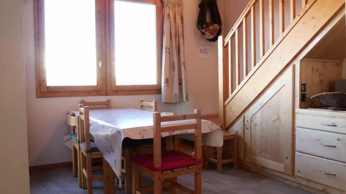 Montchavin Apartment | Residence LE POMMERET - 4 Rooms for 10 People