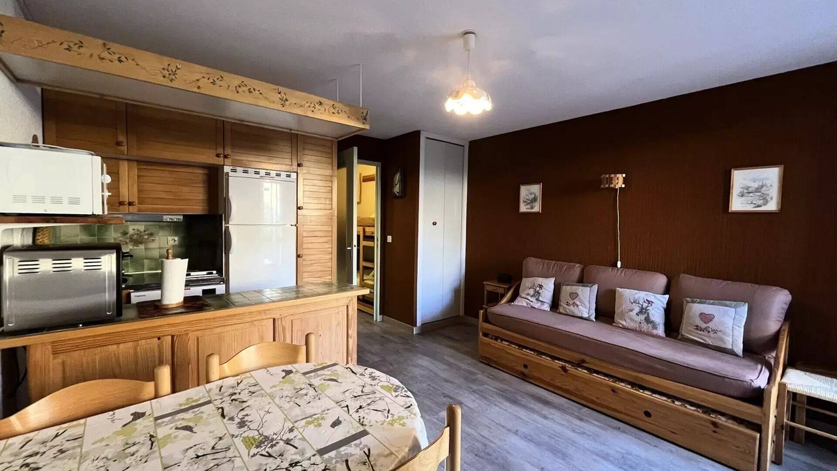 Le Super-Sauze Apartment | Residence Les Cimes - Studio for 4 People