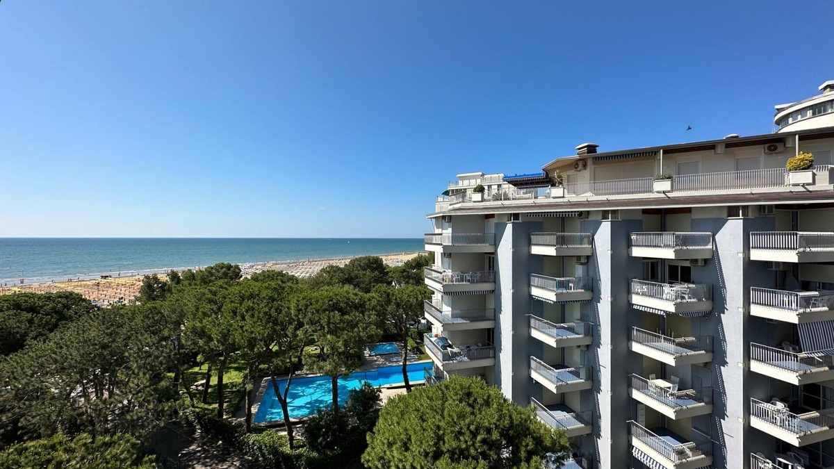 Lignano Sabbiadoro Apartment | Residence Marco Polo by Interhome