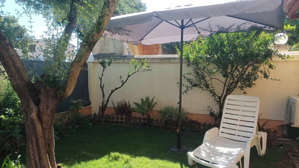 Maddalenedda Apartment | Residence of the sun two-room apartment 500 Meters from the beach