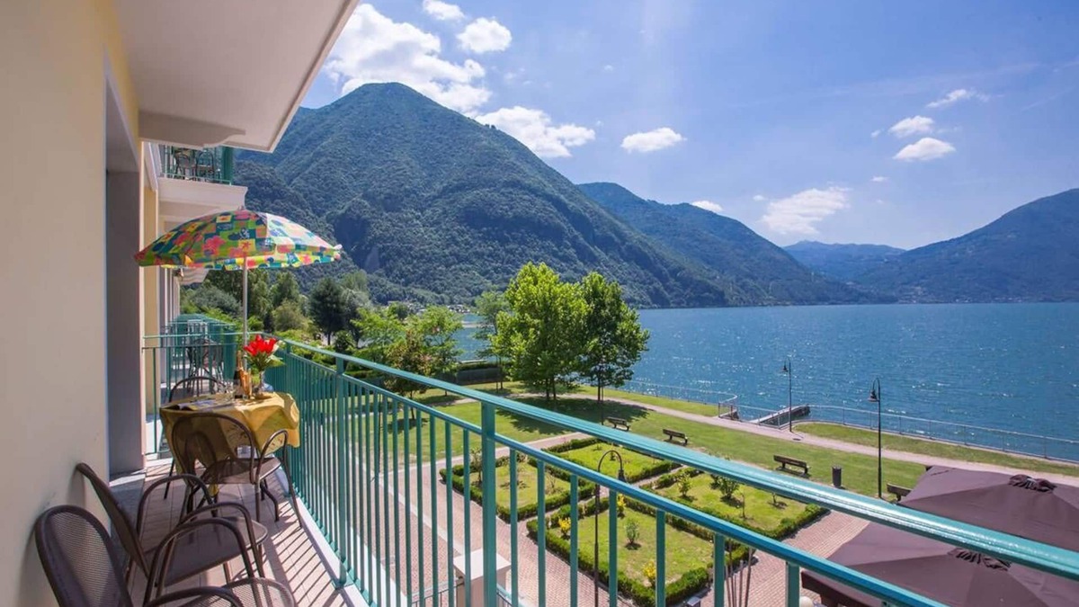 Porlezza Apartment | Residence Porto Letizia Palace-2room Apt 6 Pax Lake View Deluxe