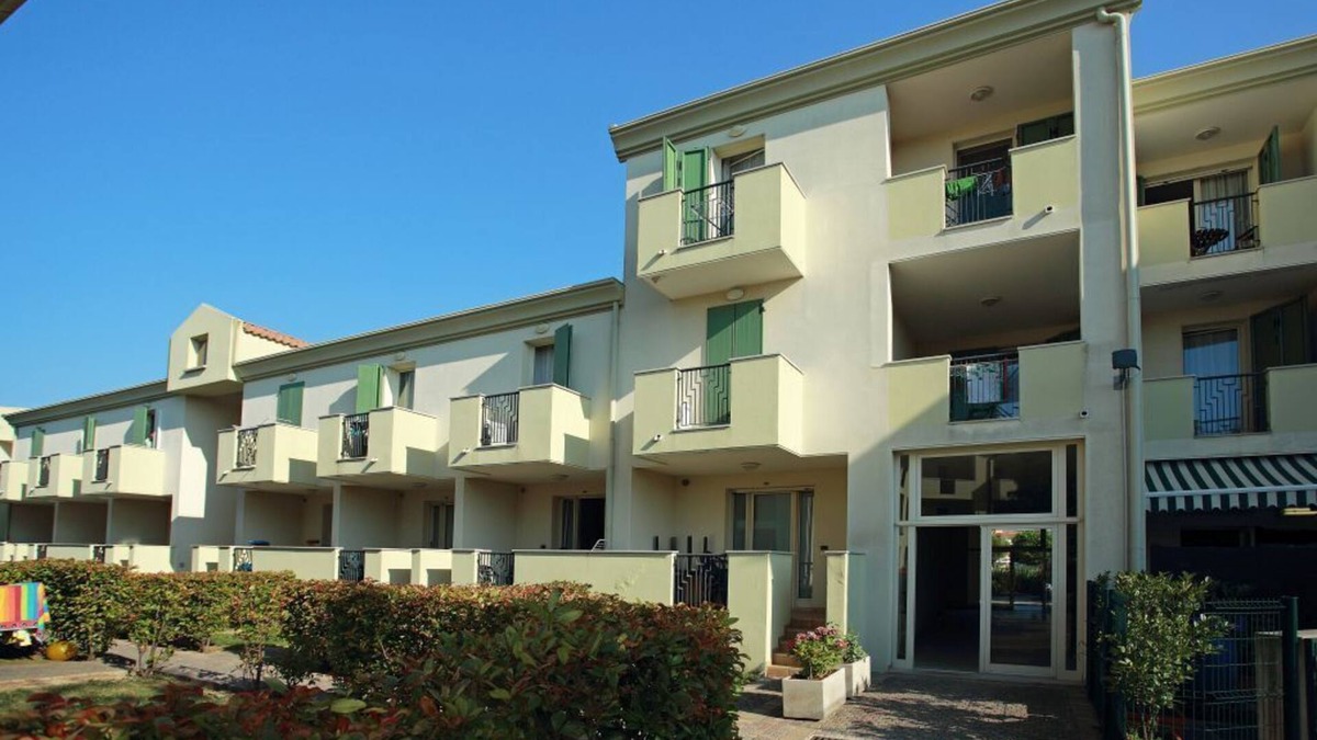 Torre di Fine Apartment | Residence Robinia three-room apartment Trilo for 6 persons