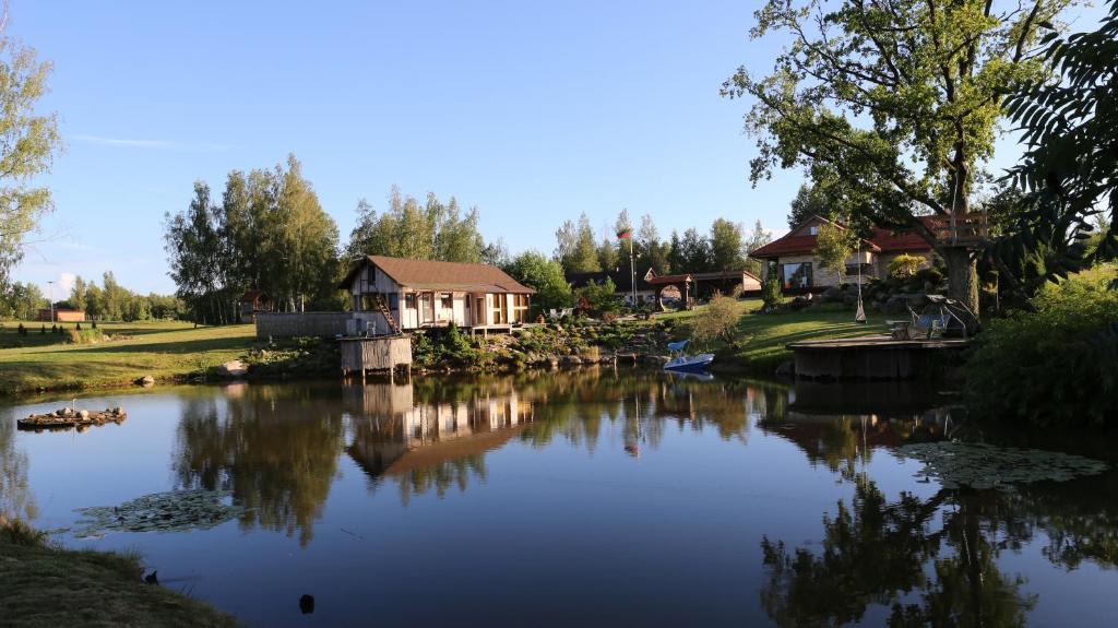 Kalikstiskes House | Residence R&R