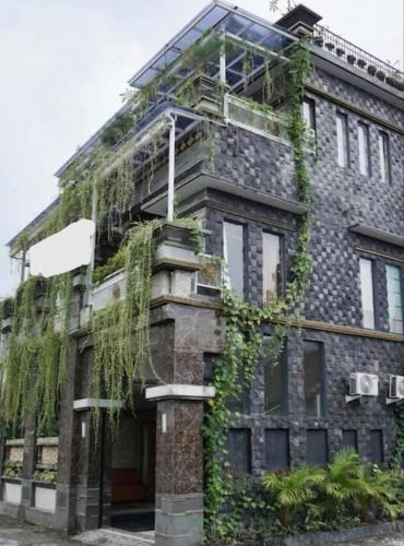 Baturetno Hotel | Residence Rafitha