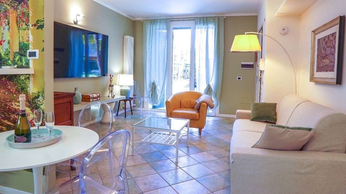 Ravenna Apartment | Residence Tevere App 6. 5 minutes from the centre, the public gardens, the cycle path