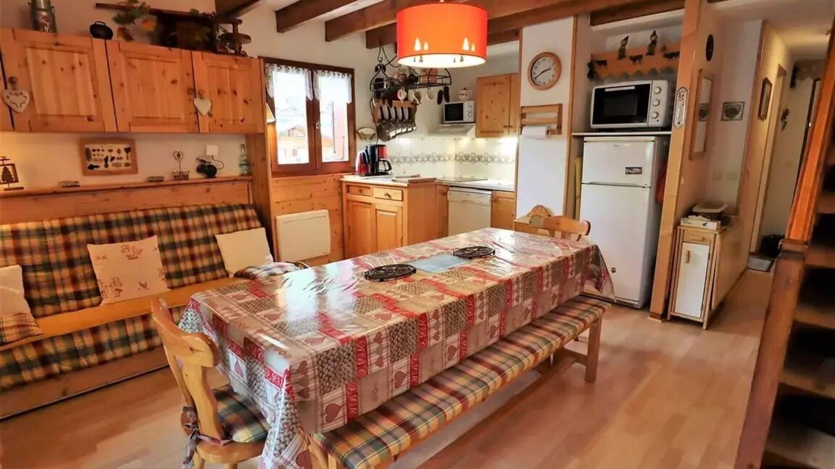 Areches Apartment | Residence Val Blanc 2 - Spacious apartment for 10 people, classified in * in 8 persons